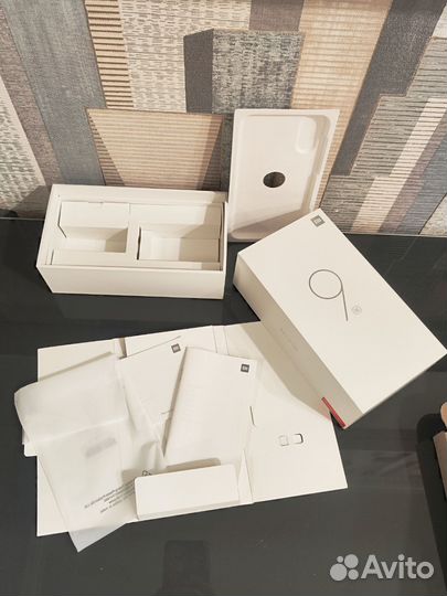Коробка от Xiaomi Mi 9se