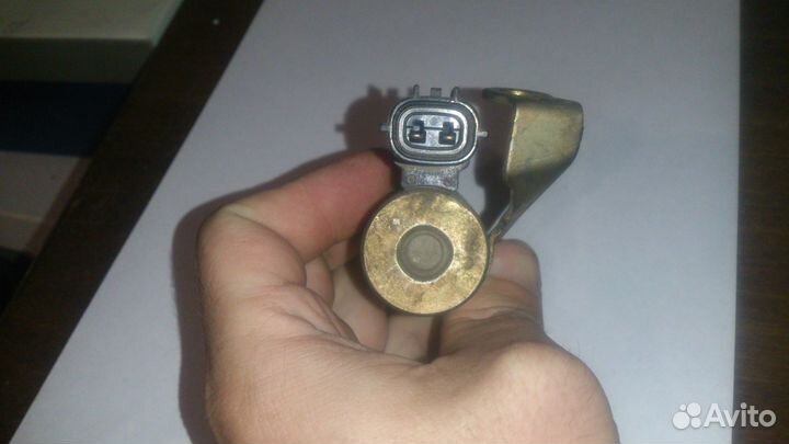 Клапан vvti 15340-31010 Клапан vvti (toyota Оригин