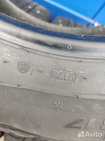 Viatti Bosco Nordico V-523 225/60 R17 99T