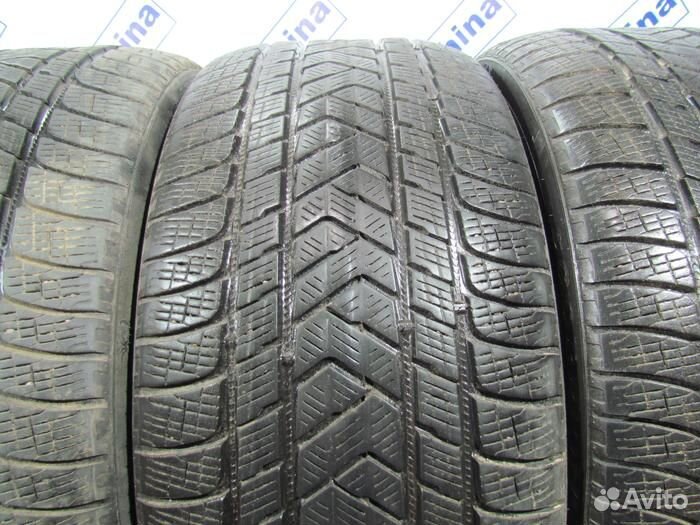 Pirelli Scorpion Winter 285/35 R22 86P
