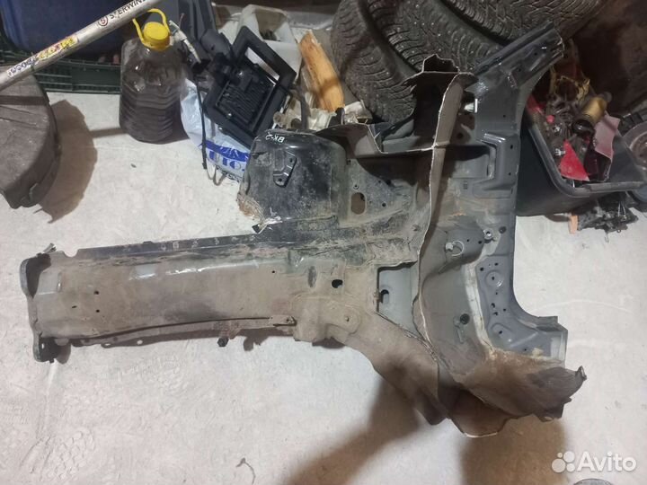 Правый лонжерон мазда 3 бк седан