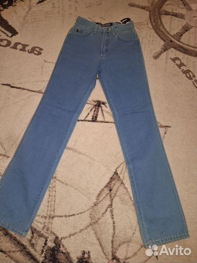 Винтажные женские джинсы