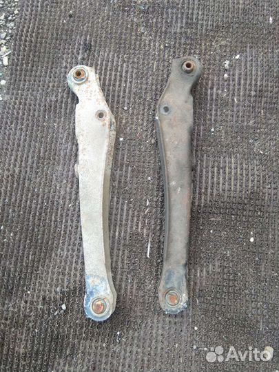 Рычаги задние поперечные Митсубиси Лансер 9