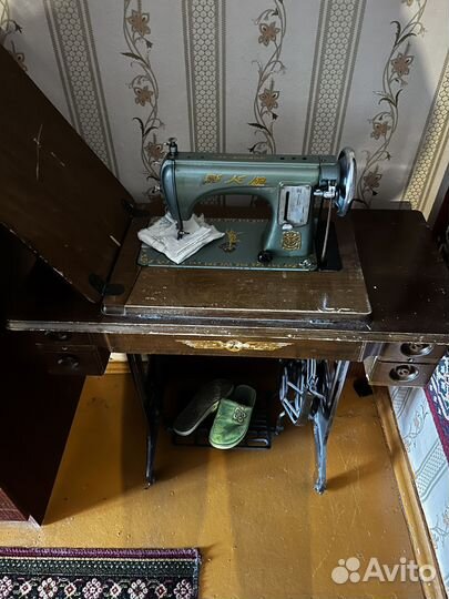 Швейная машина бу