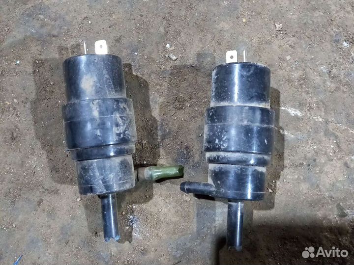 Насос омывателя лобового стекла LADA