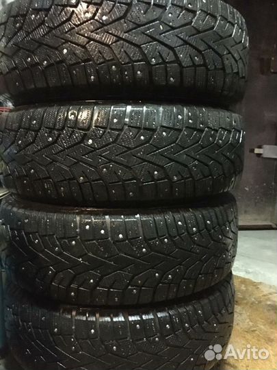 Gislaved NordFrost 100 215/65 R16 98T