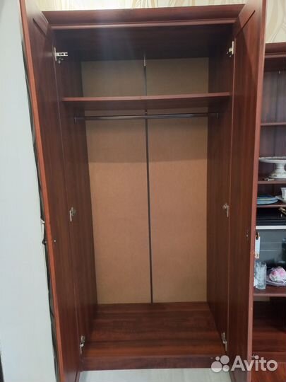 Стенка в гостиную