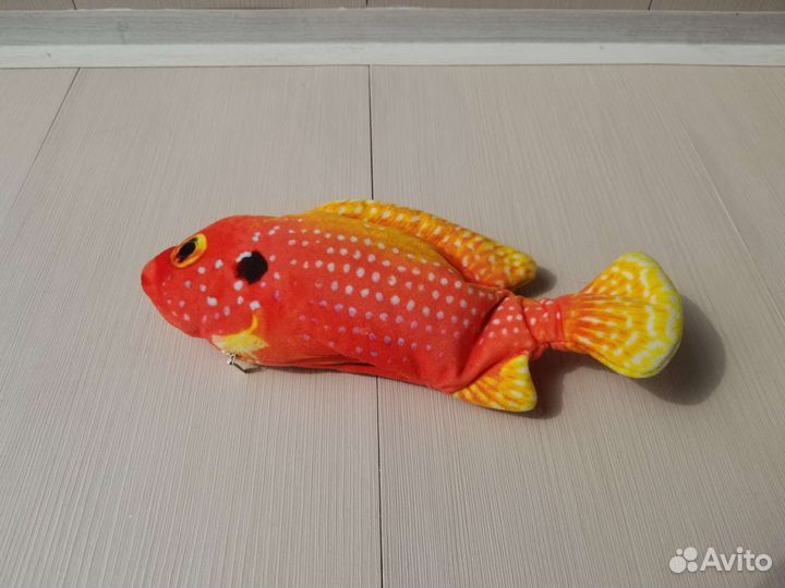 Комбинезон для собак и кошек. Интерактивная рыбка