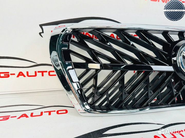 Решетка радиатора Land Cruiser 200 TRD 2008