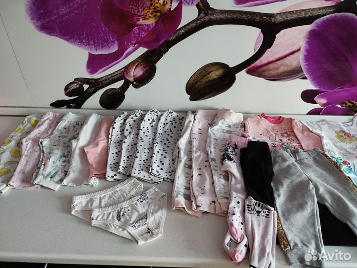 Продам детские вещи