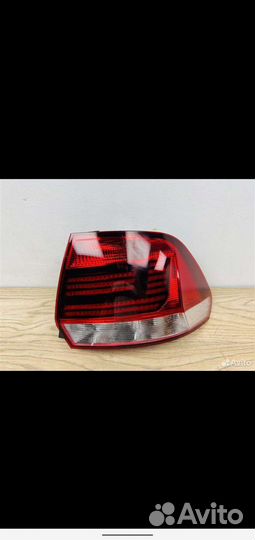 Фонарь задний правый на volkswagen polo