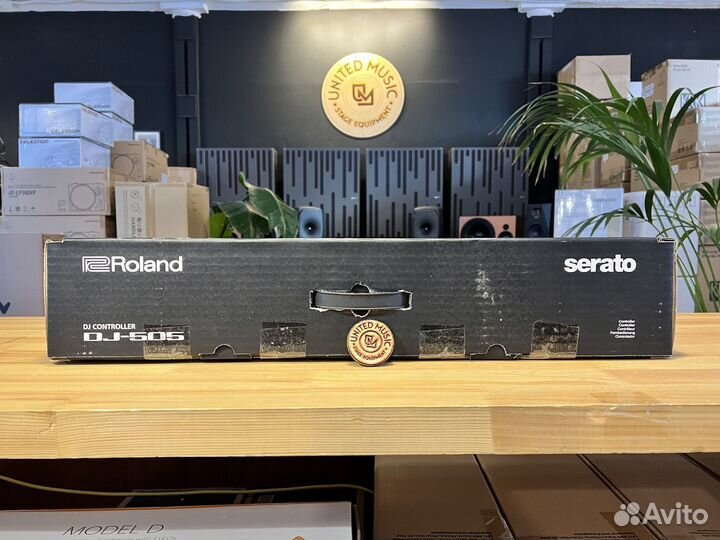 Roland DJ-505 в Наличии