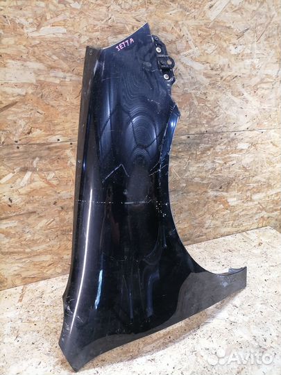 Крыло переднее правое Volkswagen Jetta 5