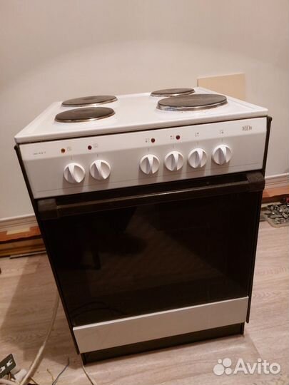 Плита электрическая с духовкой