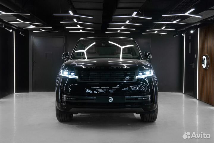 Land Rover Range Rover 4.4 AT, 2024, 30 км