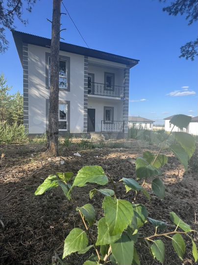 Коттедж 160 м² на участке 7,5 сот.