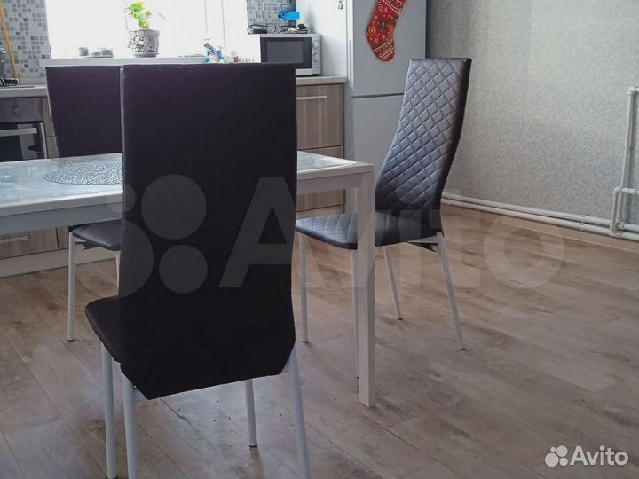 Стулья для дома и кафе