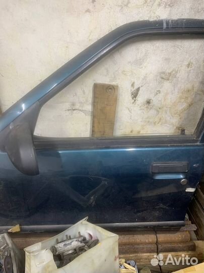 Запчасти на renault europa 19