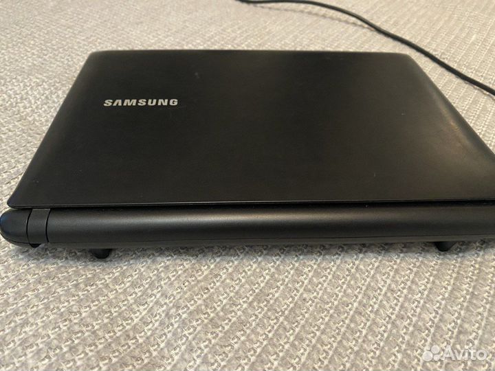 Ноутбук Samsung N145 Plus