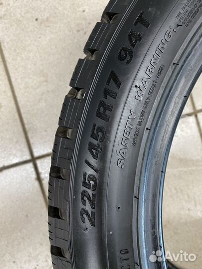 Marshal WinterCraft Ice WI31 225/45 R17