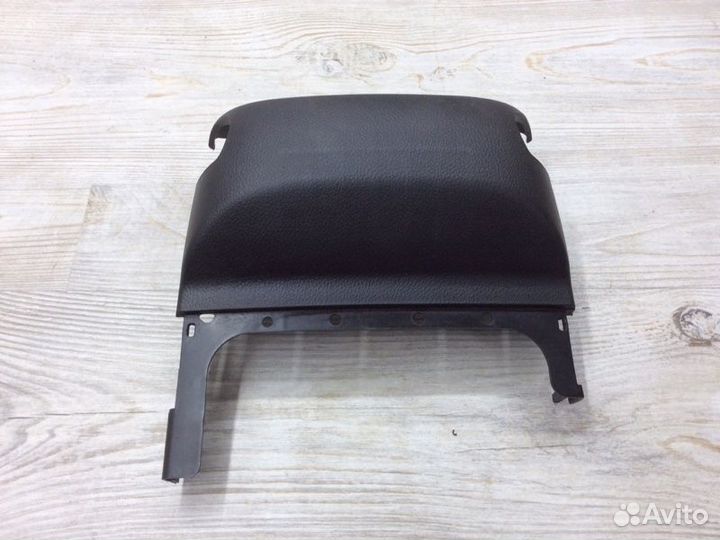 Кожух рулевой колонки верхний Chevrolet Cruze