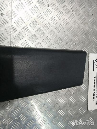 Обшивка средней стойки левая нижняя Альмера G15