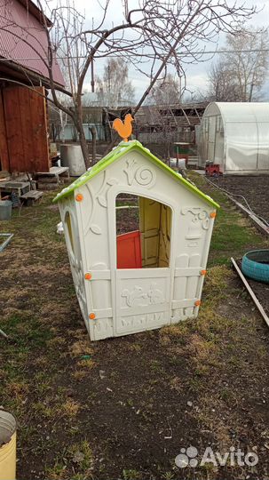 Игровой домик уличный