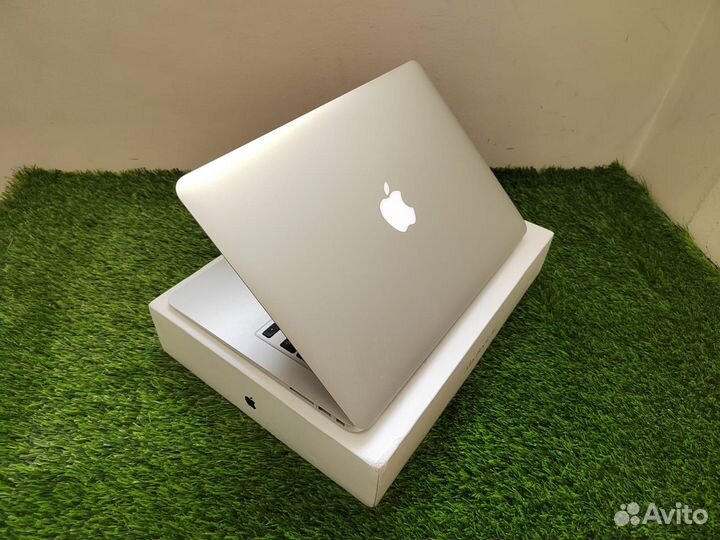 MacBook Air 13 (2017 / 8 RAM)