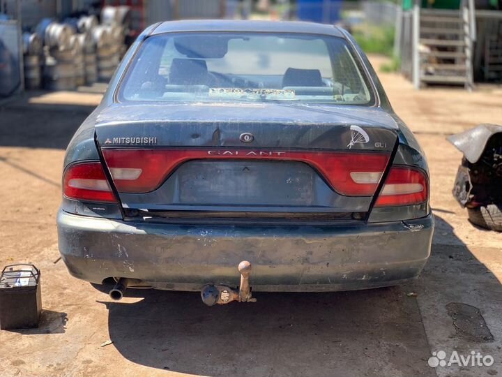 В разборе mitsubishi galant 7 1.8 4g93 МКПП