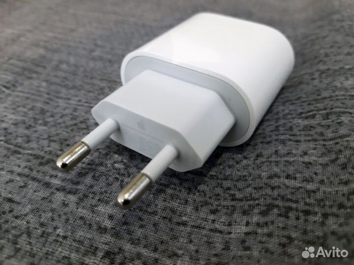 Зарядка на iPhone 20w Оригинал