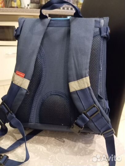 Ранец школьный для мальчика grizzly