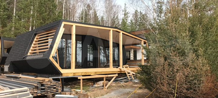 Дом 134 м² на участке 5 сот.