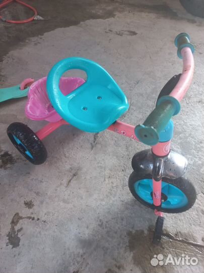Детский трехколесный велосипед бу
