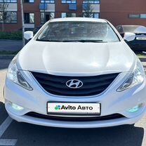 Hyundai Sonata 2.0 AT, 2011, 266 250 км, с пробегом, цена 955 000 руб.