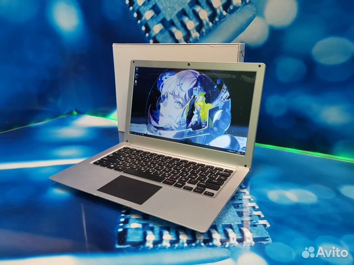 Компактный Новый ноутбук на SSD256gb/FHD/4gbRAM