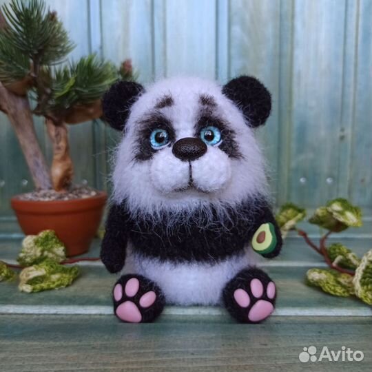 Панда, вязаная игрушка