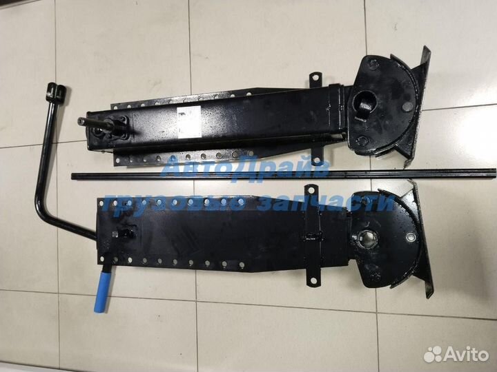 Опорное устройство полуприцепа 900мм, вылет 510мм