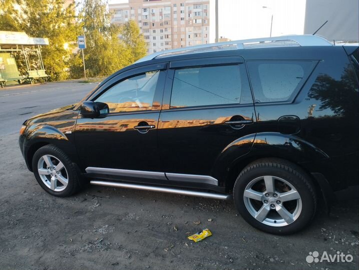 Mitsubishi Outlander 2.4 МТ, 2008, 205 000 км