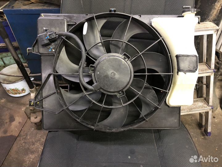 Вентилятор охлаждения Hyundai Solaris 2 2017-2020