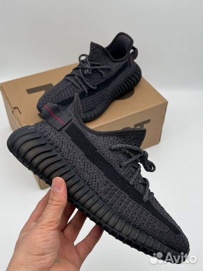 Кроссовки Adidas Yeezy Boost 350v2