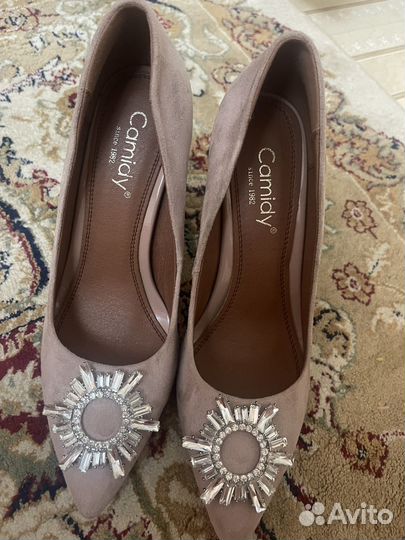 Босоножки женские 38 размер новые