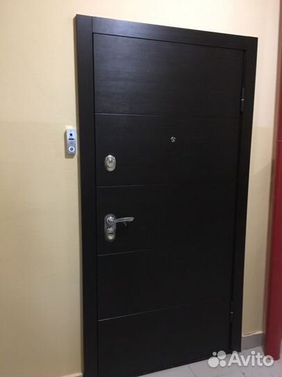 Установка входных дверей