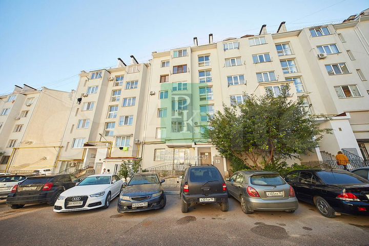 3-к. квартира, 78,3 м², 2/5 эт.