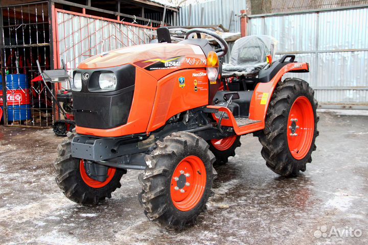Мини-трактор Kubota B2420, 2023