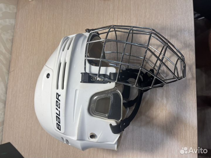 Шлем хоккейный bauer