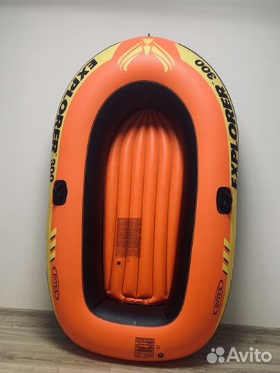 Надувная лодка