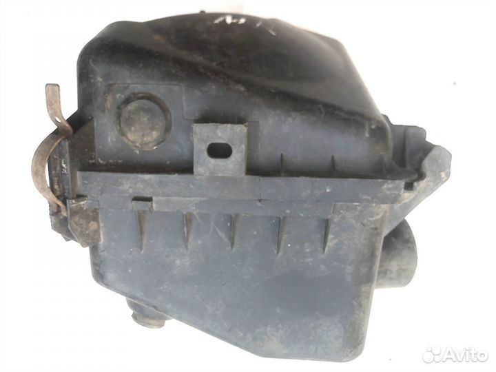 Корпус воздушного фильтра Geely MK