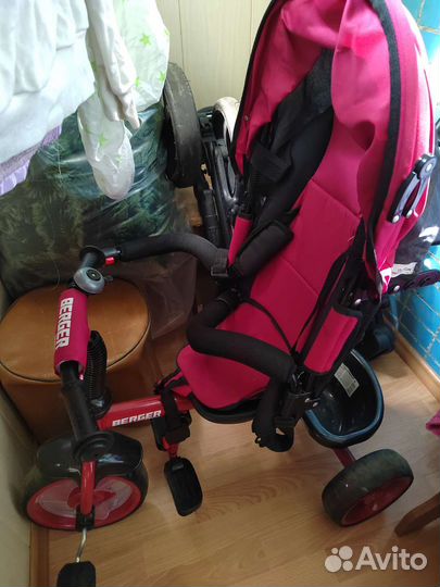 Трехколесный велосипед с родительской ручкой