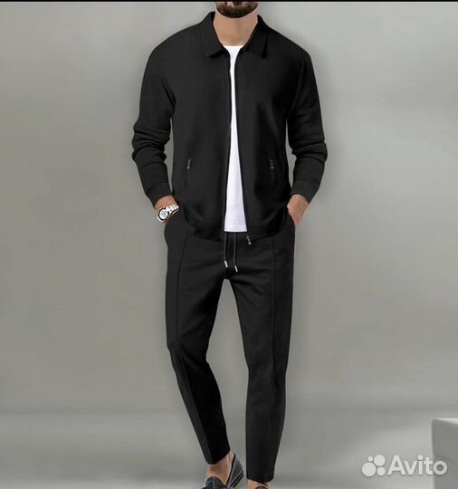 Мужской костюм
