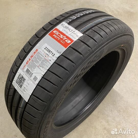 Kumho Ecsta PS71 285/50 R20 116W